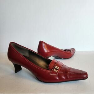 AK ANNE KLEIN IFLEX Pump Womens 9.5M Deep Cherry Red Patent Leather Kitten Heel